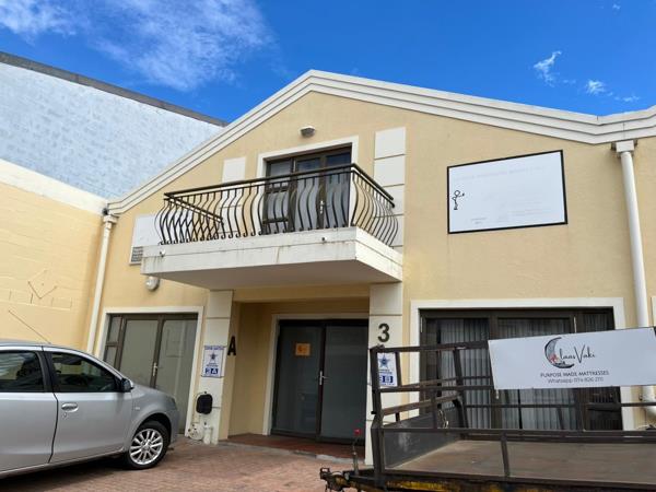 150  m² Commercial space