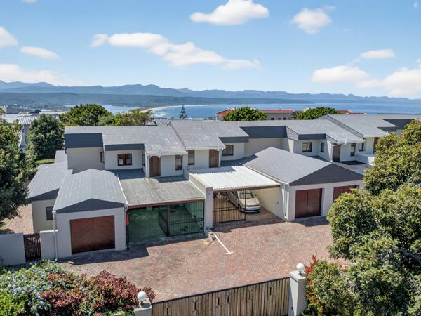 4 Bedroom Townhouse