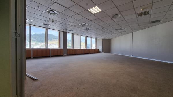 221 m² Office Space