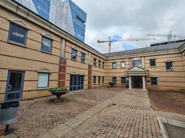150 m² Commercial space