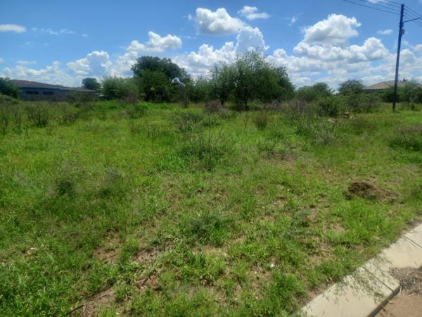 432 m² Land
