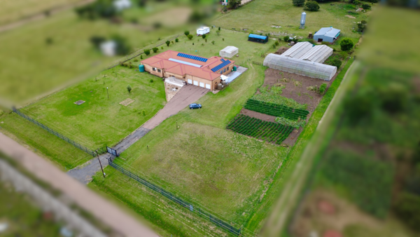 2.1 ha Farm