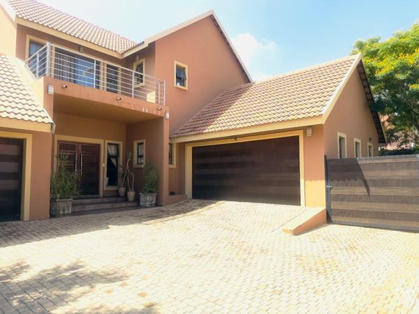5 Bedroom House
