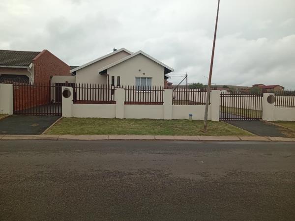 3 Bedroom House