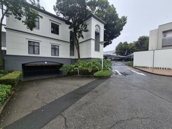 1 527 m² Commercial space