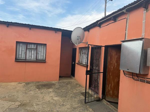 12 Bedroom Garden Cottage