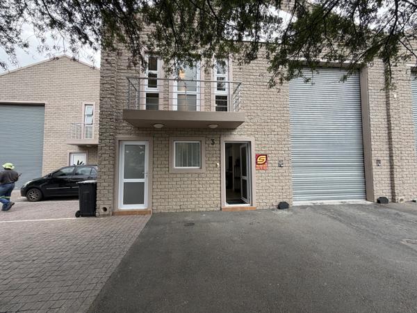 345 m² Industrial space