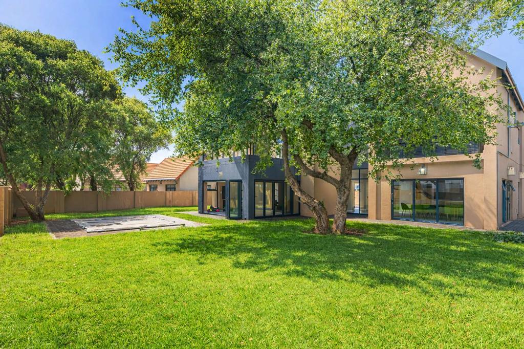 4 Bedroom House