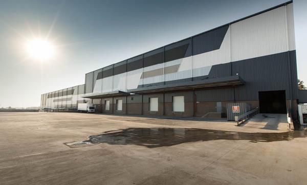8 124 m² Industrial space