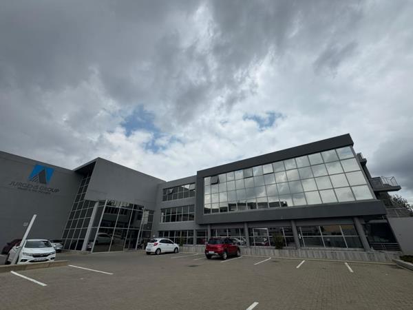 82  m² Commercial space