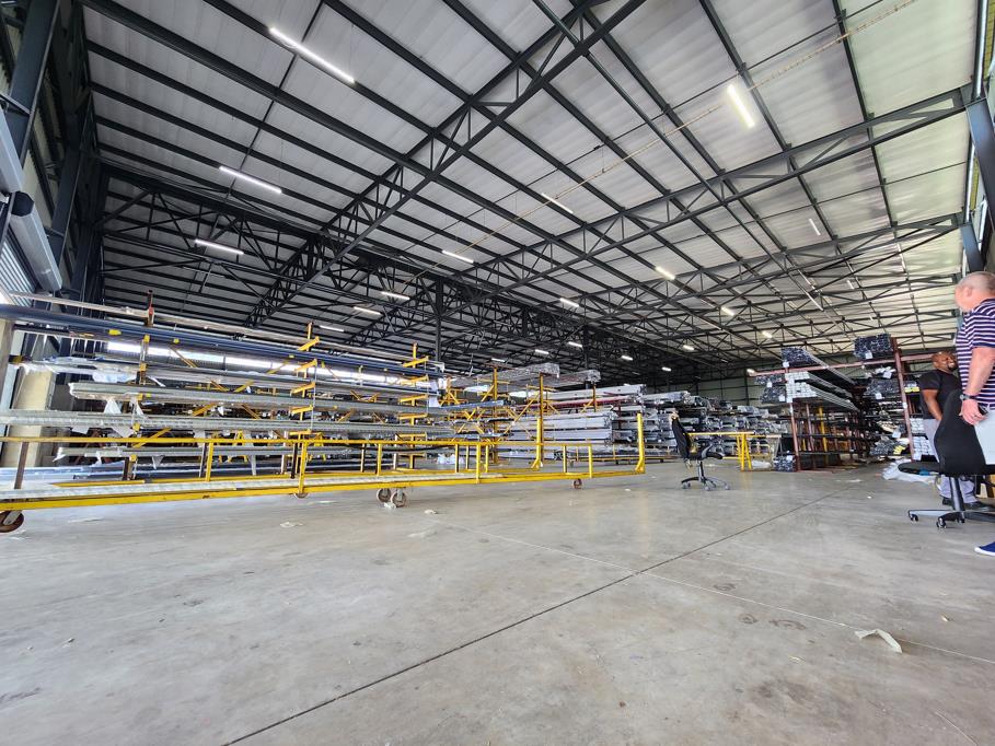 8 639 m² Industrial space