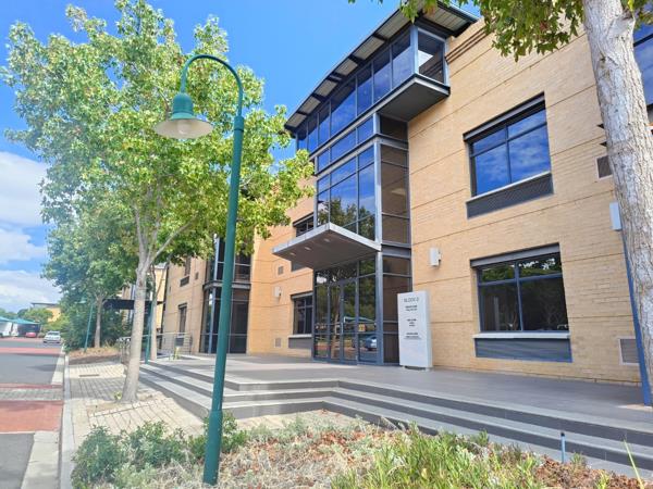 400.6  m² Commercial space