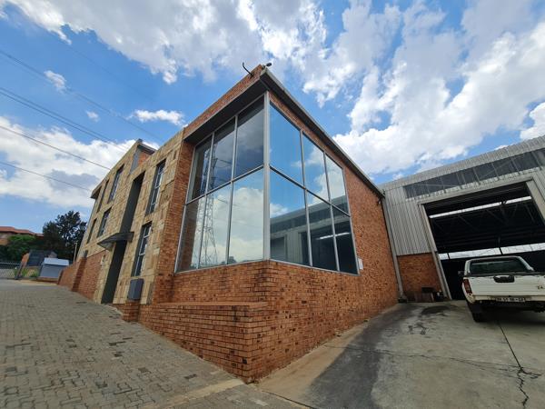 1 030 m² Industrial space