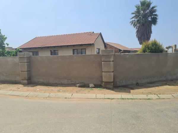 2 Bedroom House