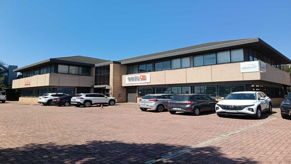 325 m² Office Space