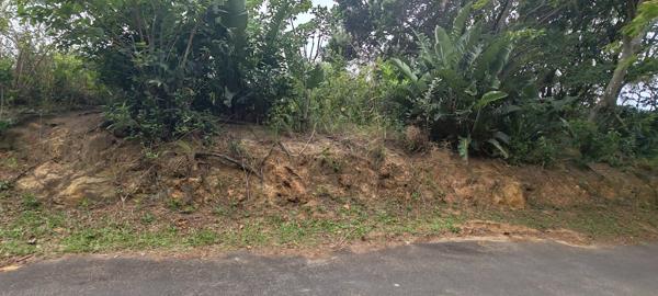 1 669 m² Land