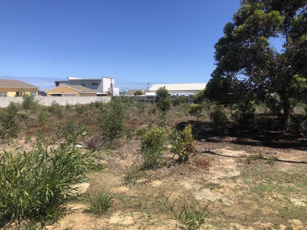 1 179 m² Land