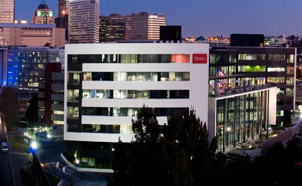 451 m² Commercial space