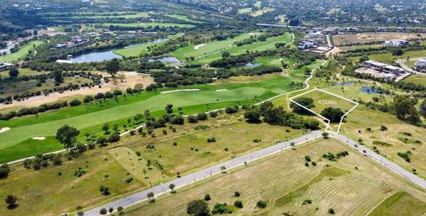 4 724 m² Land
