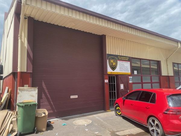 414 m² Industrial space