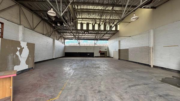 375  m² Industrial space