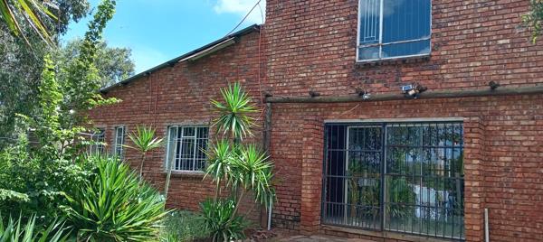 4.6 ha Smallholding