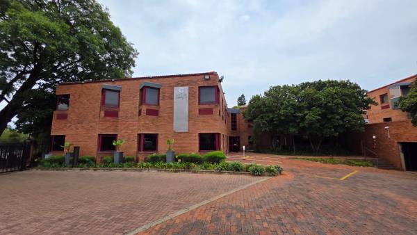 105 m² Commercial space