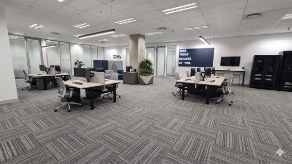 2 467 m² Office Space