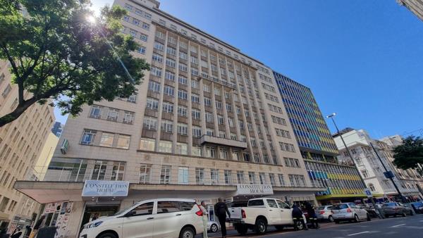 398 m² Office Space