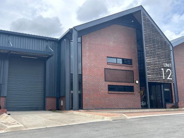461 m² Commercial space