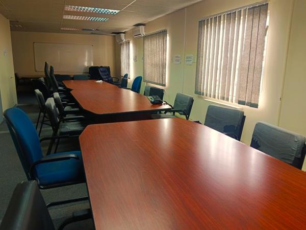 131 m² Commercial space