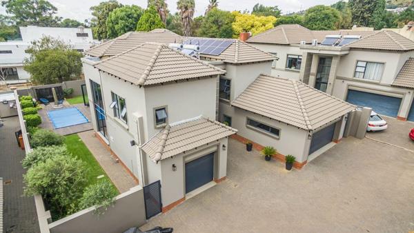 5 Bedroom House