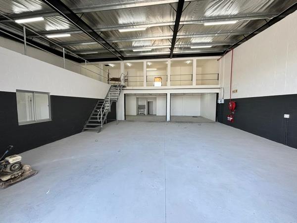 339  m² Industrial space