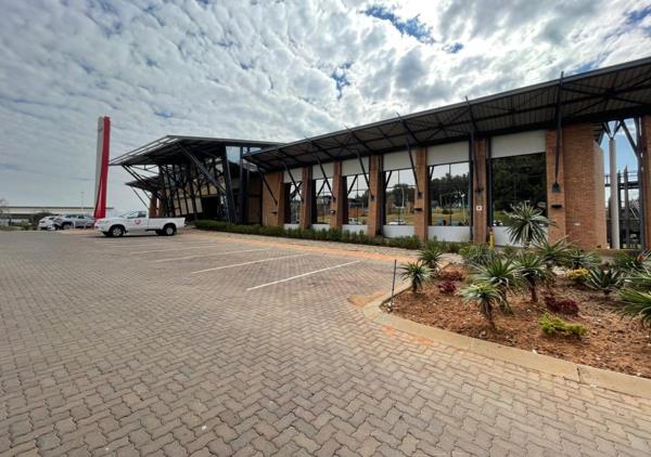 3 888 m² Commercial space