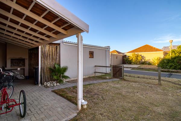 2 Bedroom House