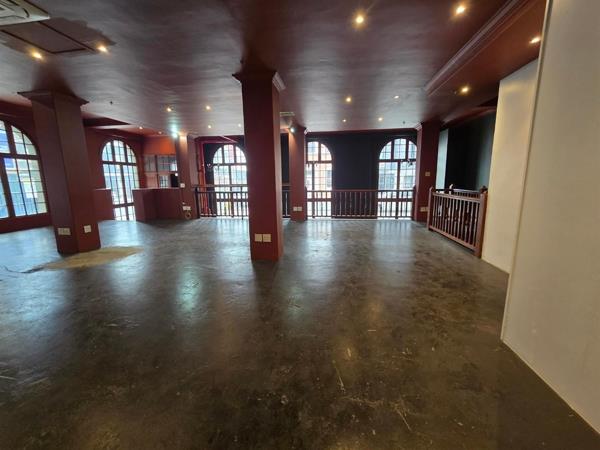 459 m² Commercial space