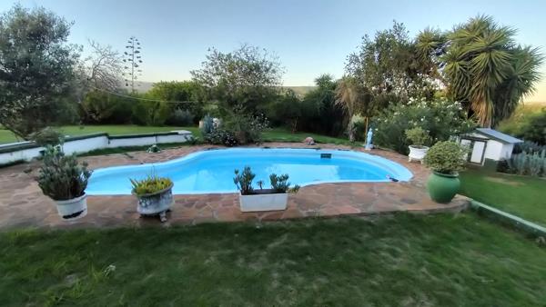 2 Bedroom Garden Cottage