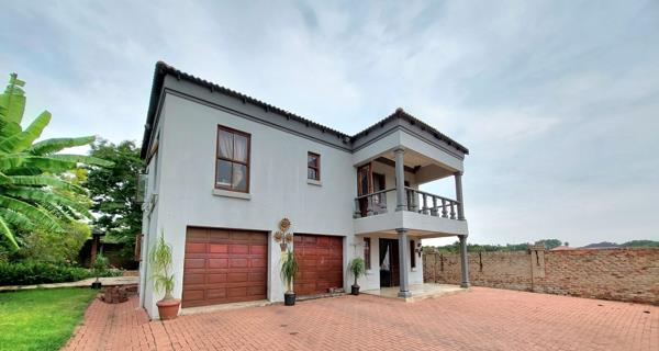 6 Bedroom House