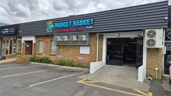 275  m² Retail Space