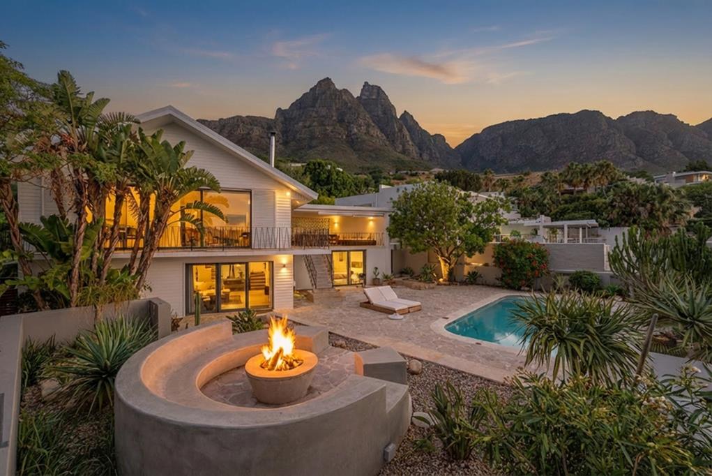 5 Bedroom House