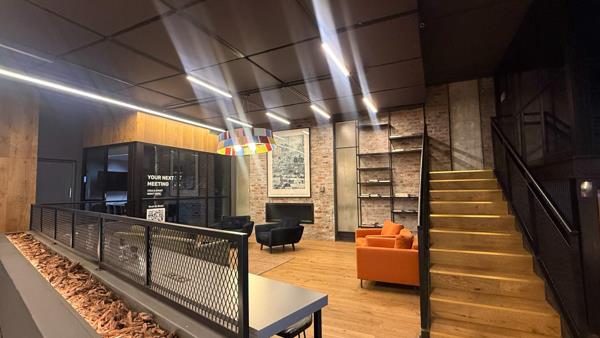 150 m² Retail Space