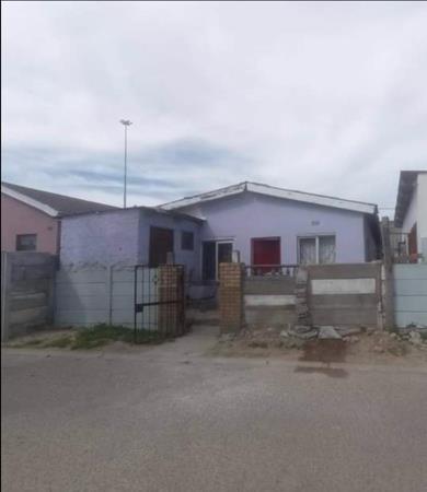 10 Bedroom House