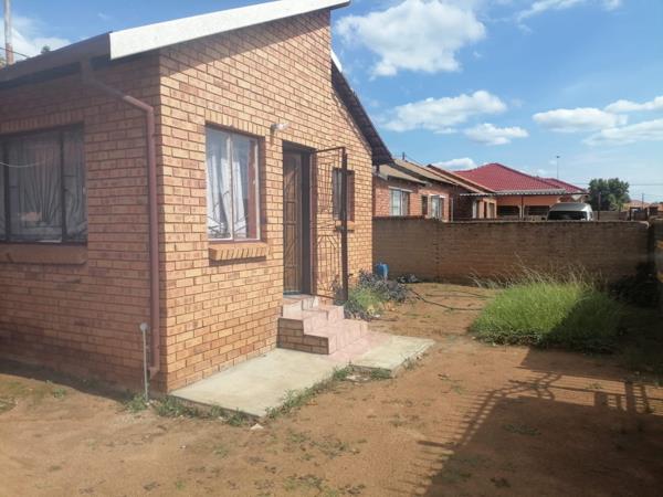2 Bedroom House
