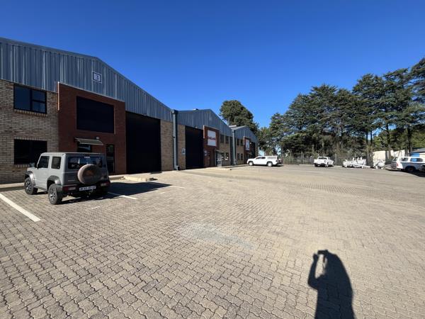 385  m² Industrial space
