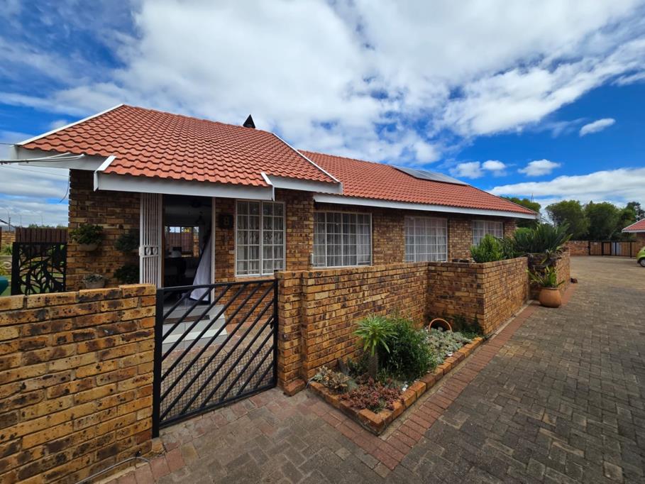 3 Bedroom Townhouse