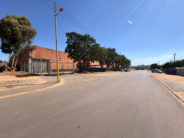 1 235 m² Industrial space