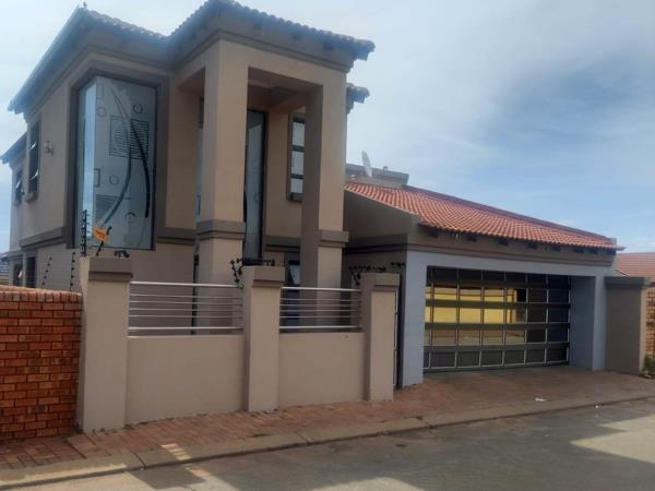 4 Bedroom House