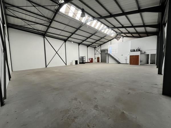 495 m² Industrial space