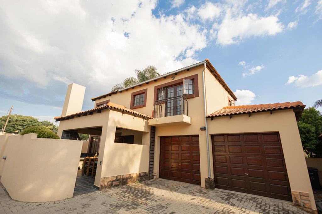 3 Bedroom Townhouse