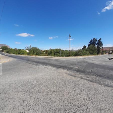 1 903 m² Land